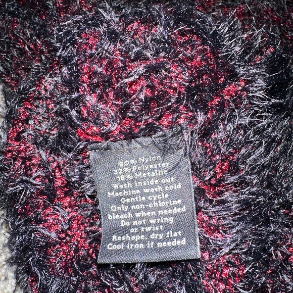 Rock & Republic Metallic Fuzzy Sweater Size XL - Picture 6 of 6